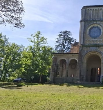 Exposition à la chapelle Notre-Dame-de-la-Croix de Marciac