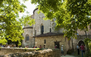 Laissez-vous conter l'histoire de Montaut-les-Créneaux par un guide du Pays d'art et d'histoire