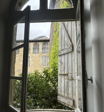 Visite commentée du centre Memento, lieu historique dédié à l'art contemporain