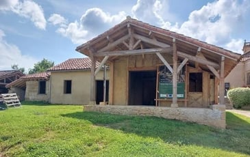 Visite libre : restauration d'une maison en terre crue