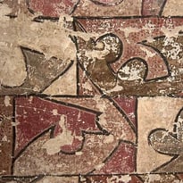 Découverte d'une ancienne demeure et de son décor peint