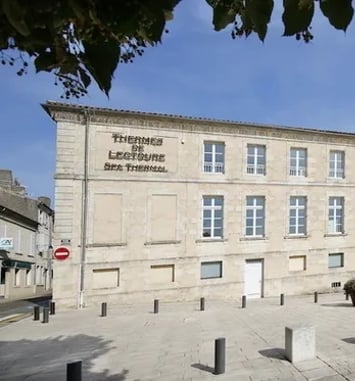 Découverte de deux édifices historiques de la ville